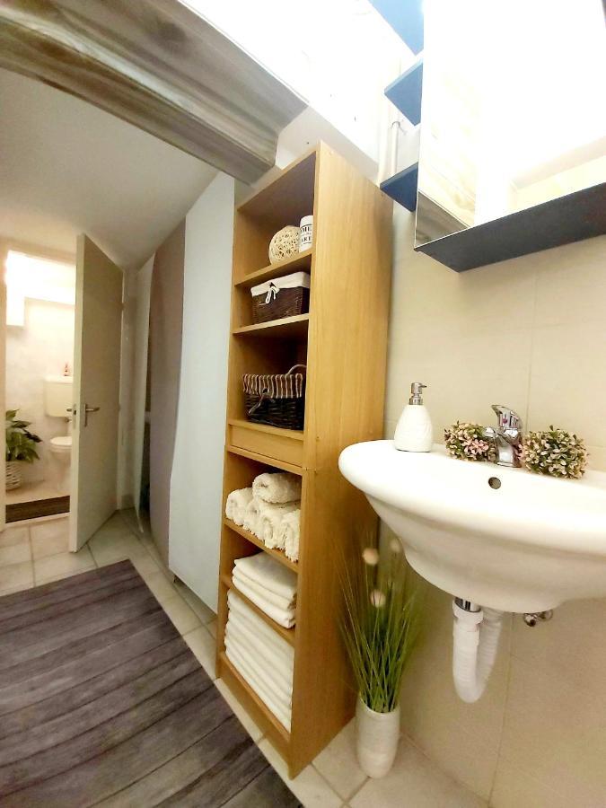 Nora Studio Apartman - Eger Leilighet Eksteriør bilde